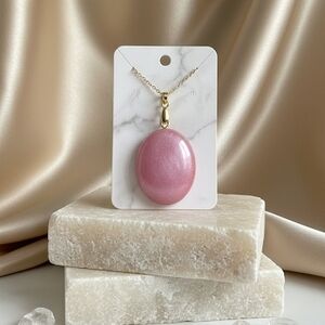 Elegant Pink Pendant Necklace